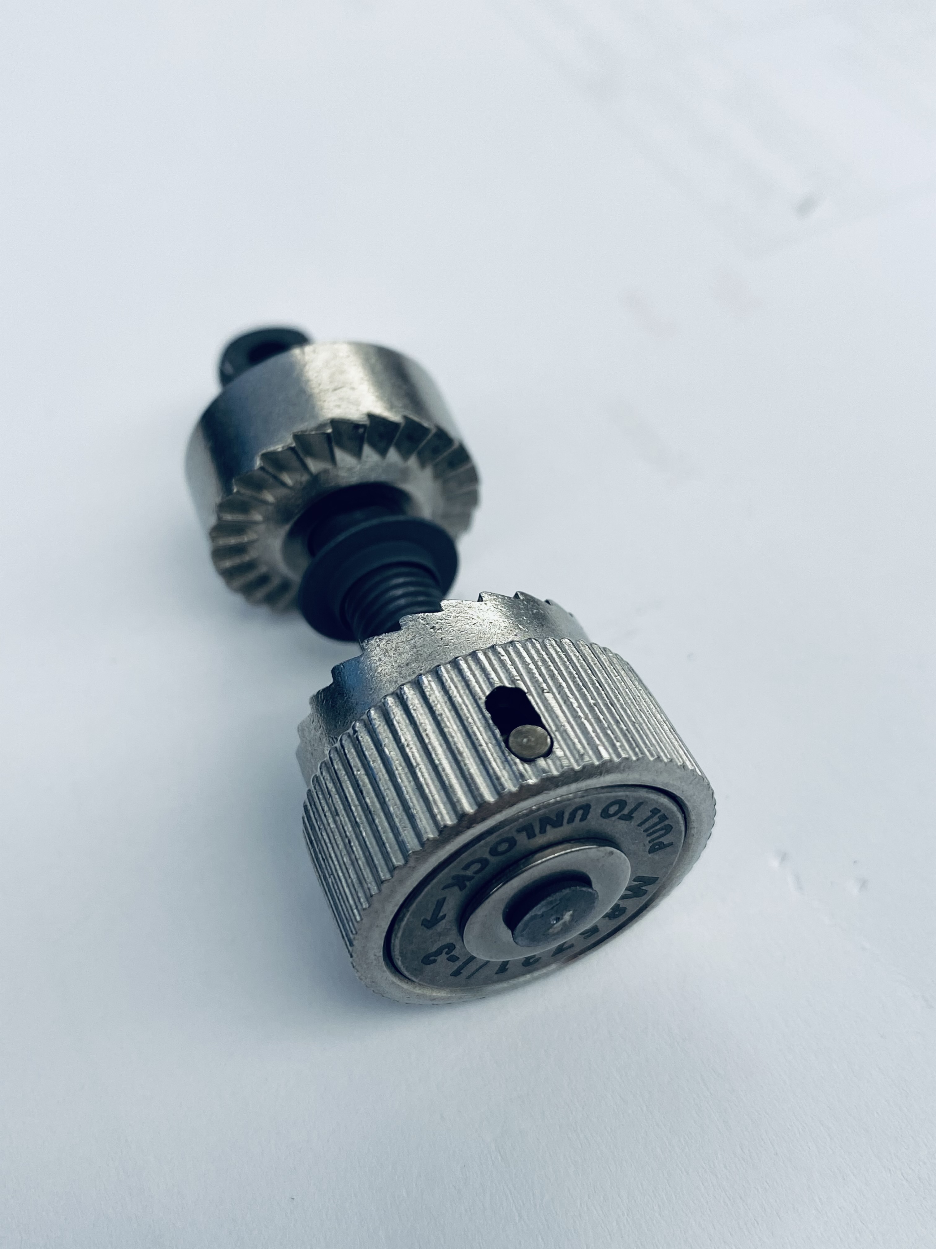 Fasteners Self Locking